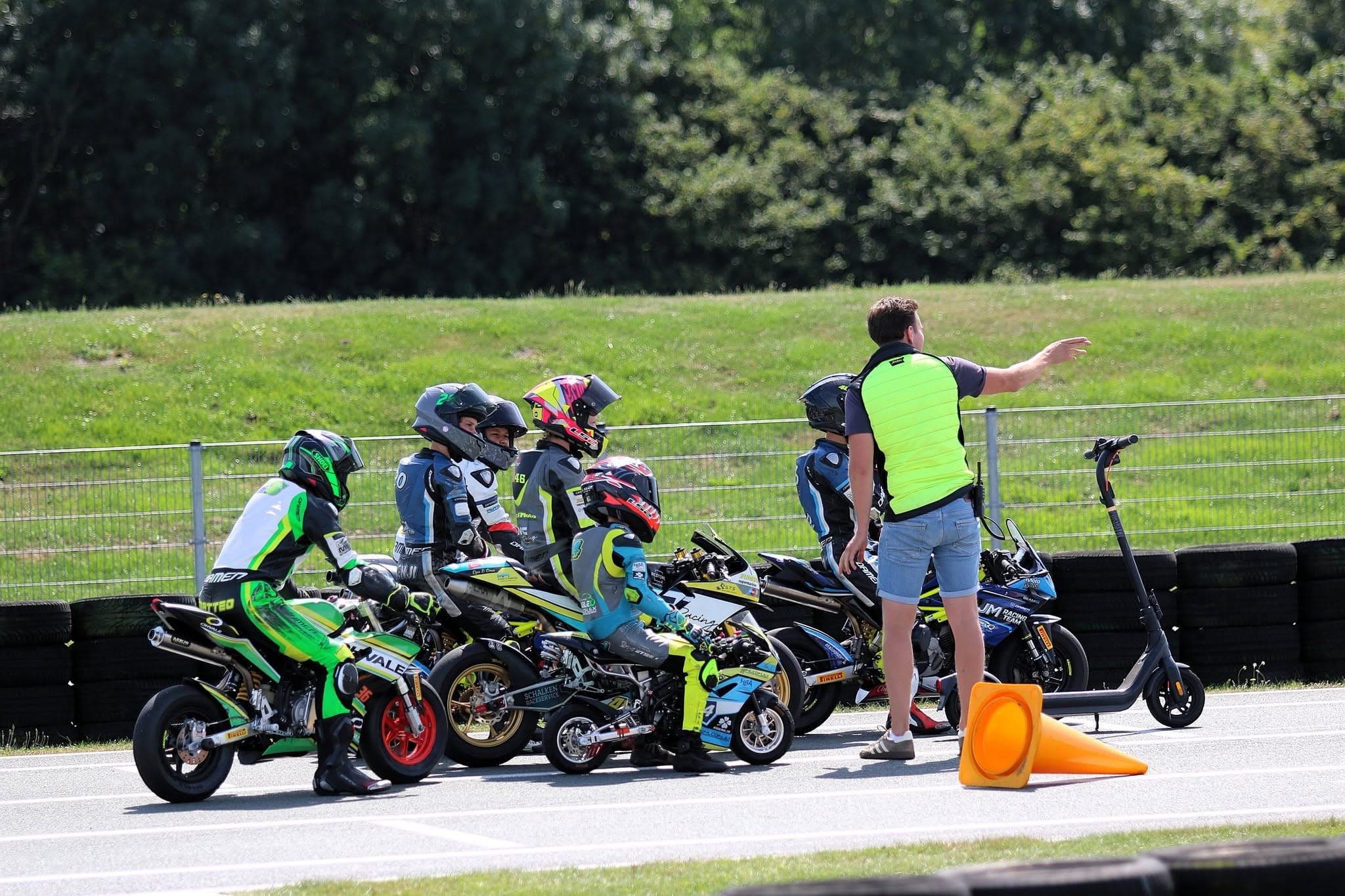 Coureurs van verschillende niveaus bij 66 RaceLab